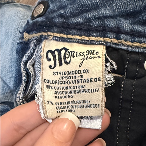 Miss Me Boot Cut Jeans with Embellished Pockets - Picture 3 of 3